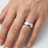 TRADITIONAL COURT POLISHED WEDDING RING IN 6MM WIDTH